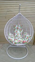 Egg chairs available - Image 5