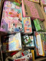 Mixed toys in stock - Image 9