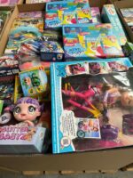 Mixed toys in stock - Image 2